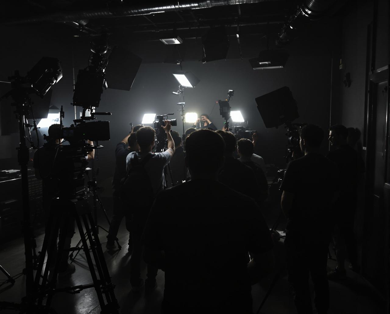 天堂电影网制作现场